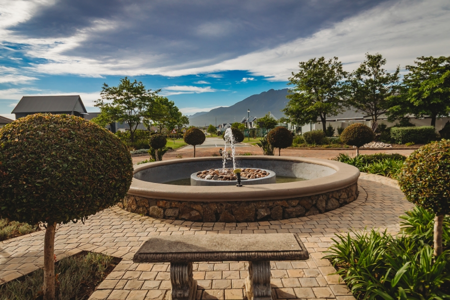 1 Bedroom Property for Sale in Blue Mountain Village Western Cape